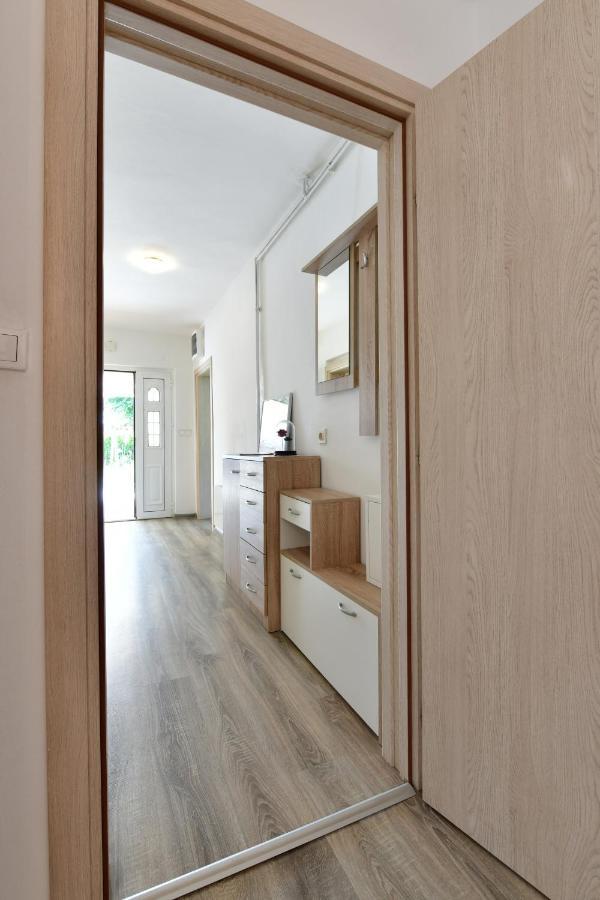Apartman Dorijan Rakovica Extérieur photo