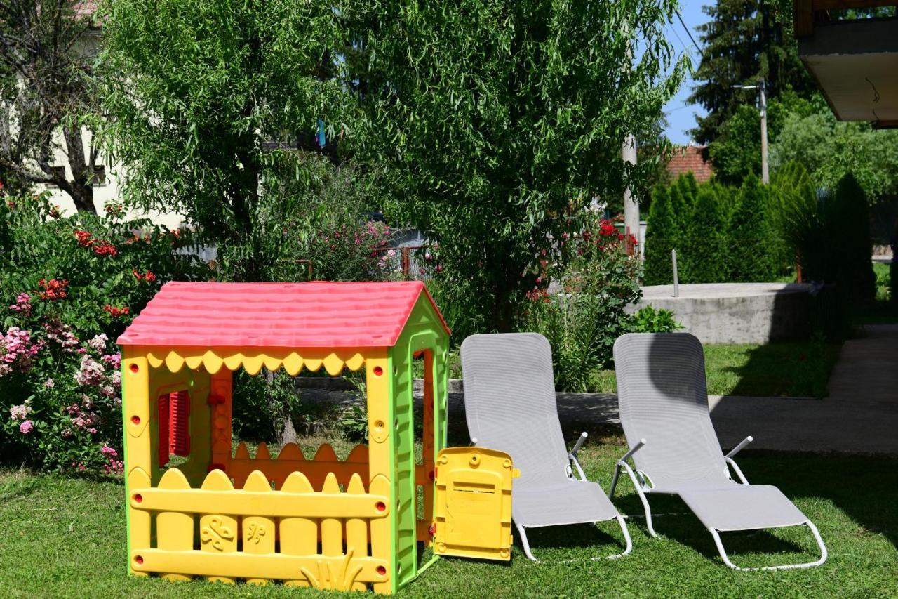 Apartman Dorijan Rakovica Extérieur photo