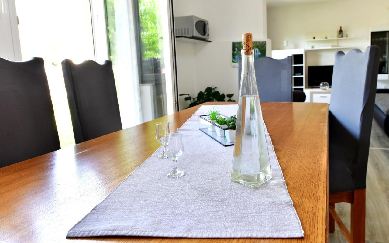 Apartman Dorijan Rakovica Extérieur photo