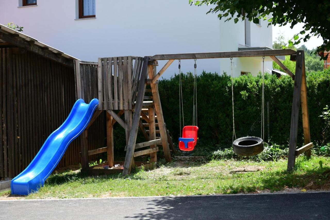 Apartman Dorijan Rakovica Extérieur photo